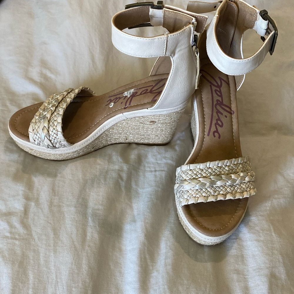 Wedge sandals